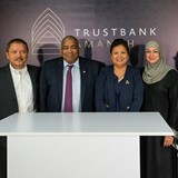Trustbank Amanah Trustbank Amanah, first Islamic bank in Suirnam and region a fact.